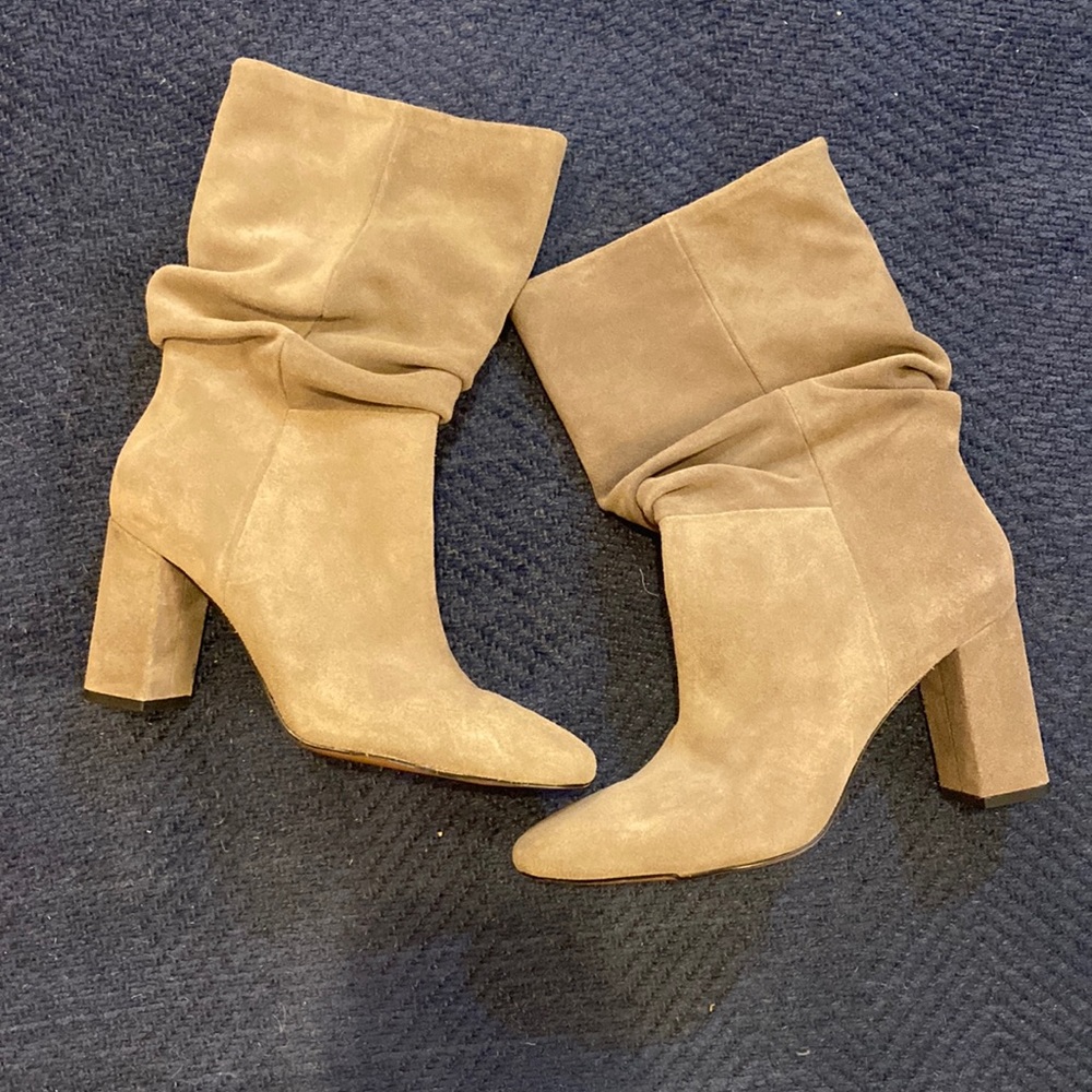 Banana Republic mid calf heeled boots